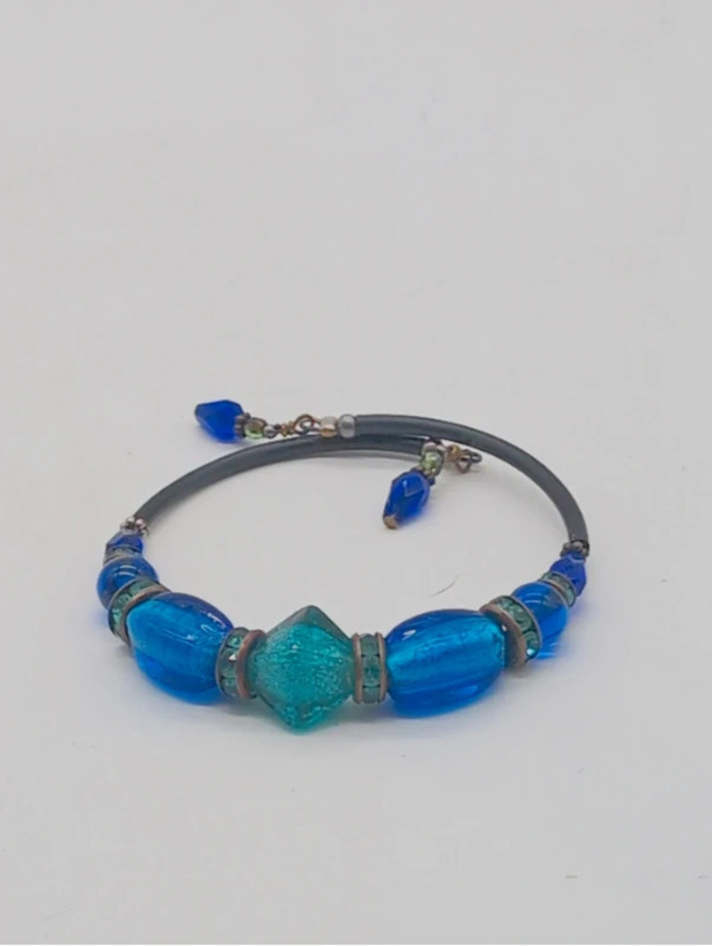 Vintage Blue Teal Glass Bead Memory Wire Wrap Bangle Bracelet